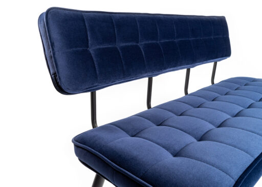 Sofa på ben
