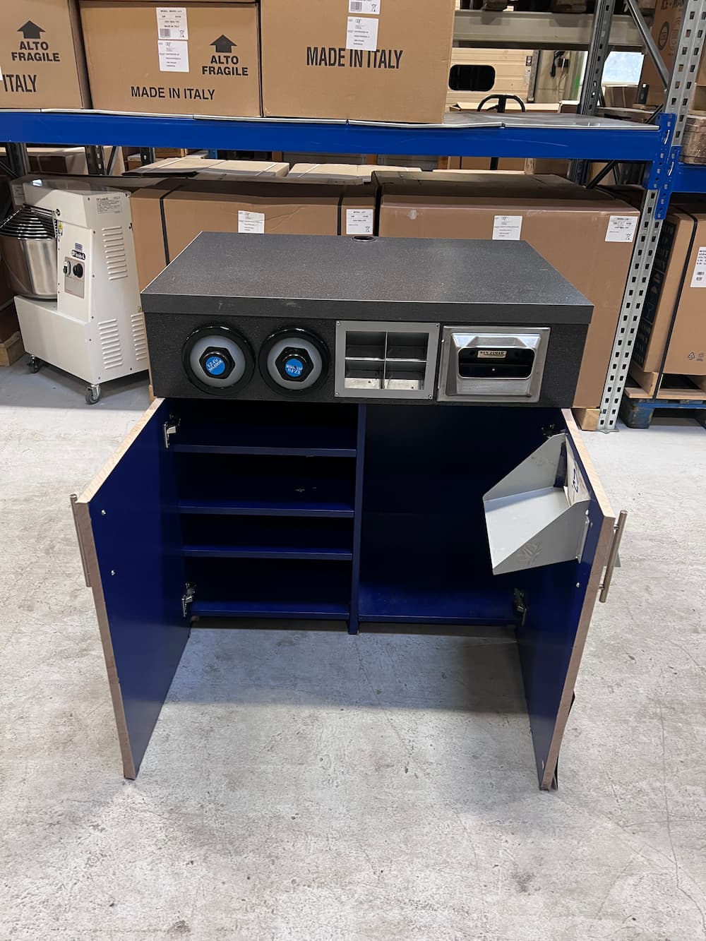 Serverings skap/stasjon